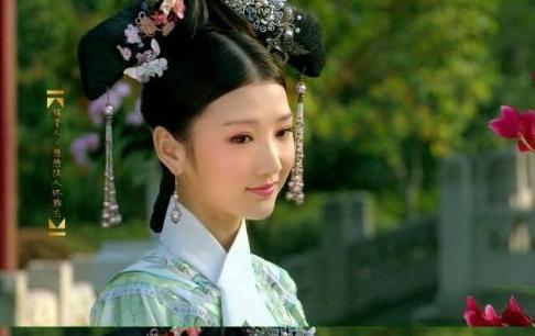 出生被扔垃圾桶，还遭“恶父”索5000万？毛晓彤可比钟晓芹惨多了