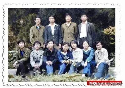 从父母双亡的“哑巴儿”，到千亿商国的掌门人