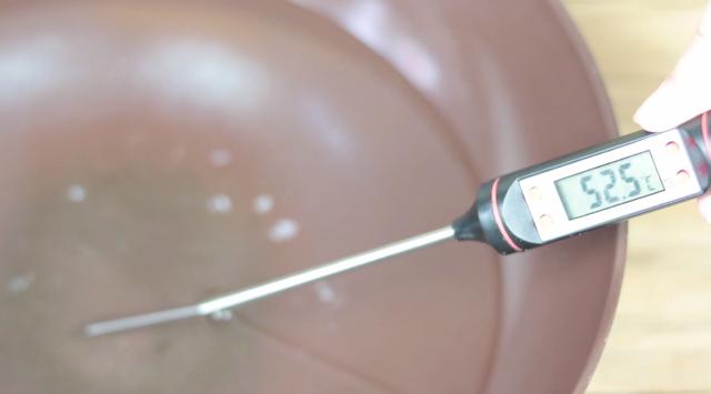 海绵蛋糕在家做，不用分蛋新手也能零失败，平整不开裂，松软香甜