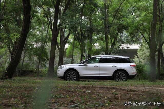 配置逆天的林肯冒險家，能否把寶馬X1和奔馳GLB斬落馬下