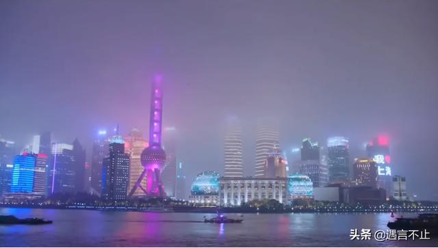 娶不上媳妇的霸总、嫁不出去的白富美，小时代