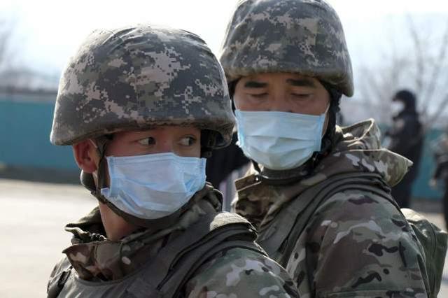 吹上天的日本防疫最终失败，美军高官怒了：你