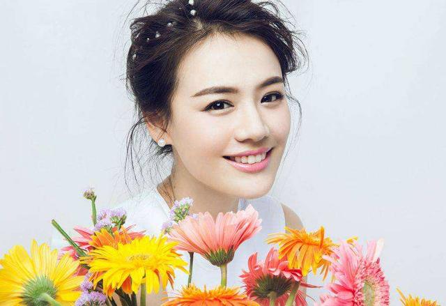 6月27日，马思纯近照曝光，憔悴不堪，直言：不吃药就会呼吸困难