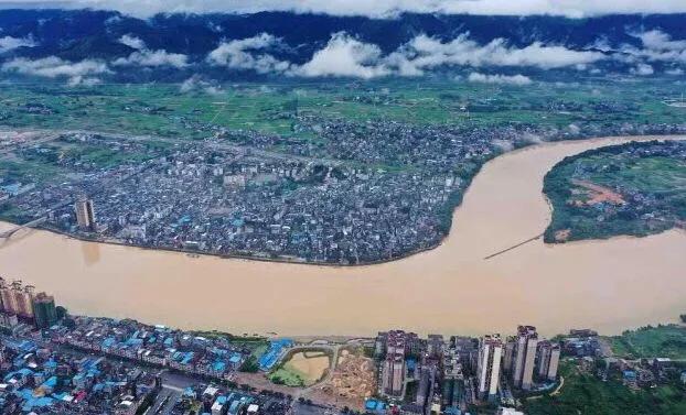 最高降雨676毫米，南方8省暴雨致176万人受灾，高