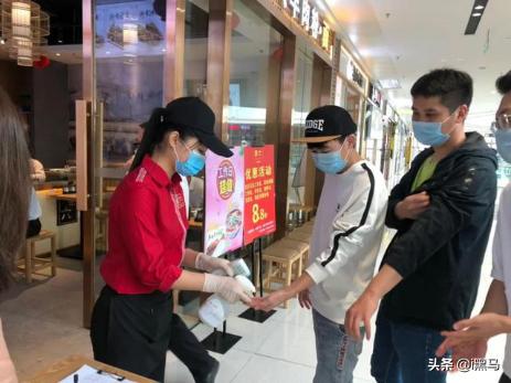 万达广场客流恢复至83%，王健林表示前景乐观