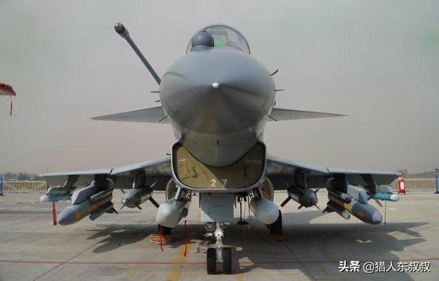 美媒列出歼10C战机一长串优点：对比F-16V有压倒性优势