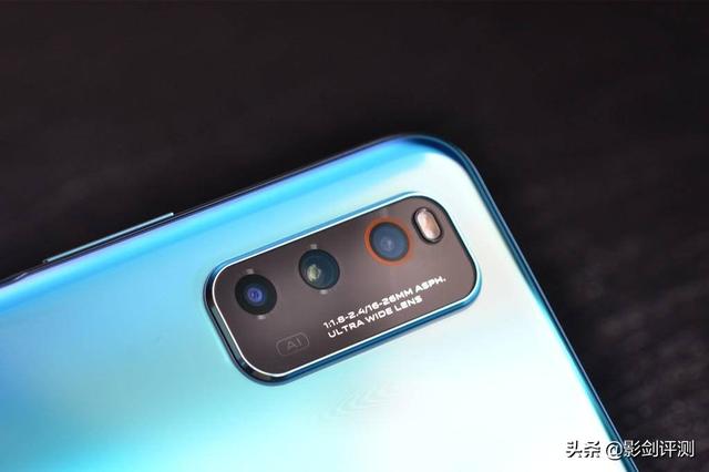 发烧友眼中的性价比水桶旗舰机：HIFI音质+长续航