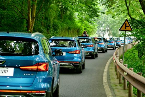 试驾“15万以内唯一德系中型SUV”捷达VS7