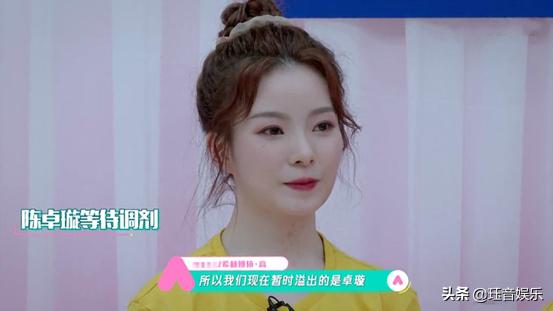 一手好牌打得稀碎，陈卓璇出道成问题？看看她