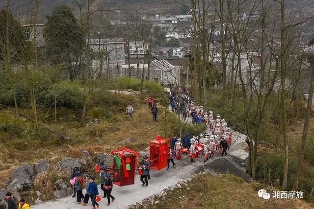 想摩旅湘西？史上最全攻略来了（路线、美食、风景等大全）