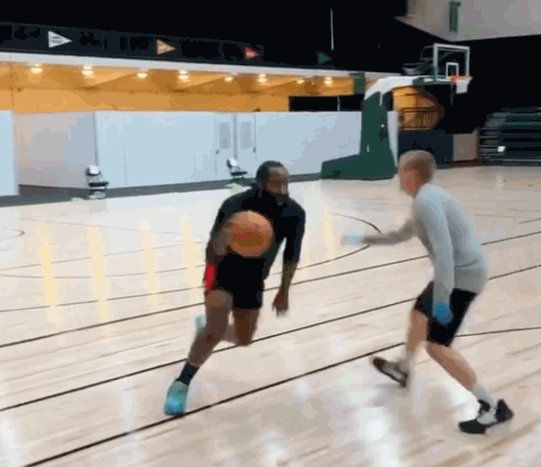 德帥透露威少最新狀況！哈登回歸場邊尬舞，原來拋投是這樣子練的！-黑特籃球-NBA新聞影音圖片分享社區