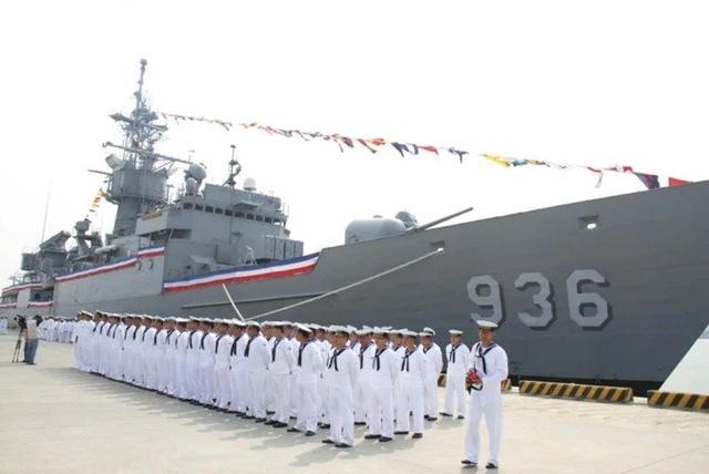 “台独”闪着腰了，搞再多演习也不会得逞，统一之势，箭在弦上