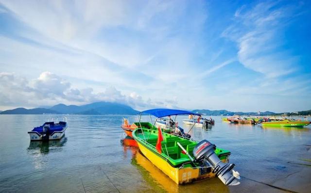 人均500元！这座有海有羊有草原的小城，随手一拍尽显异国风情