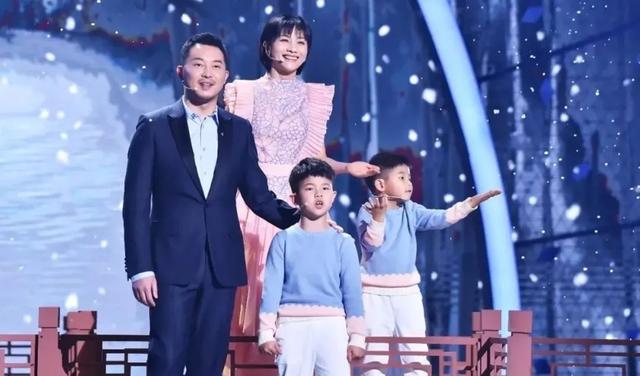 沙溢胡可结婚十年，超过70档综艺，已成中国第一综艺夫妻档