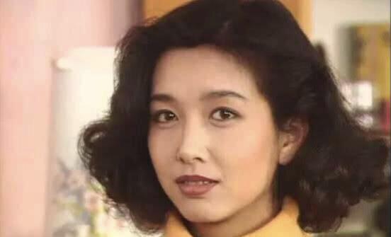 王志文早年疑似家暴徐帆，和众多80后女神传绯闻