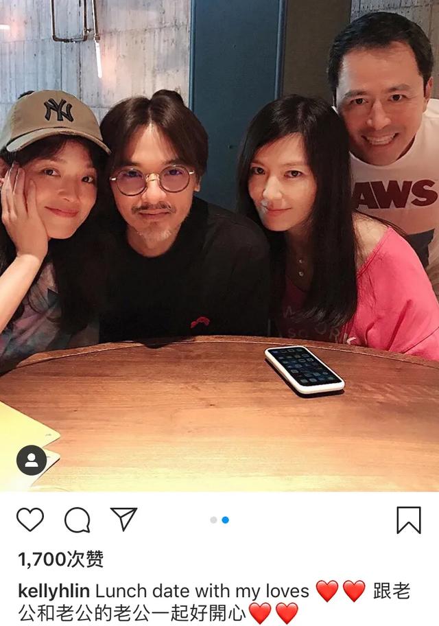 舒淇冯德伦久违秀恩爱，两人贴头同框超甜蜜，和林熙蕾夫妇聚会