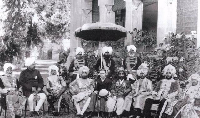 阿姆利则惨案，英国为打击印度而引发的“札连