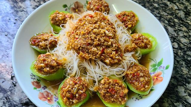 丝瓜这样做味道更香，广东很好吃的一道美食，简单美味