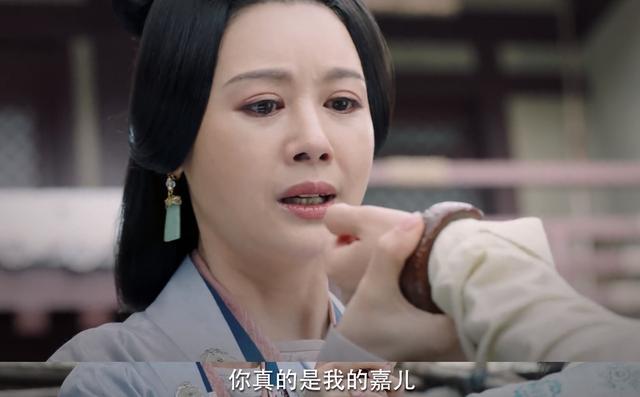 不作妖不依赖男人，智商高到碾压反派，这才是