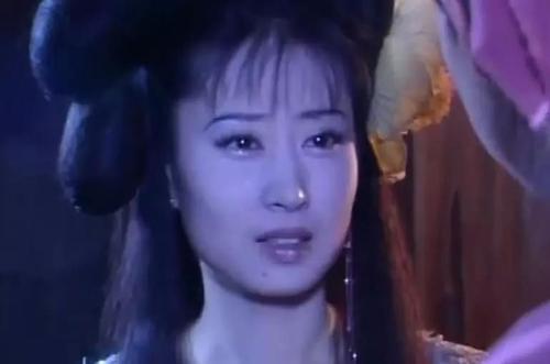 44岁的刘敏涛，借着综艺，终于圆了自己青春期的