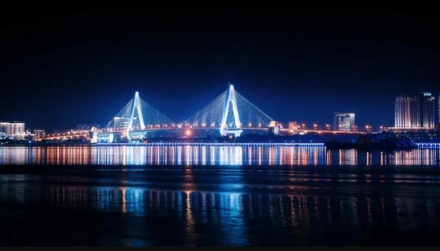 三亚1.5h直达！这座全国荔枝第一甜的海滨古城，