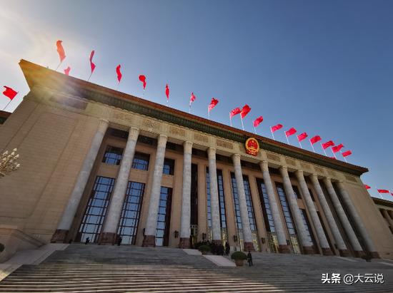 疫情泛滥美利坚及其小弟们蠢蠢欲动，想向大中华索赔，怎么应对？