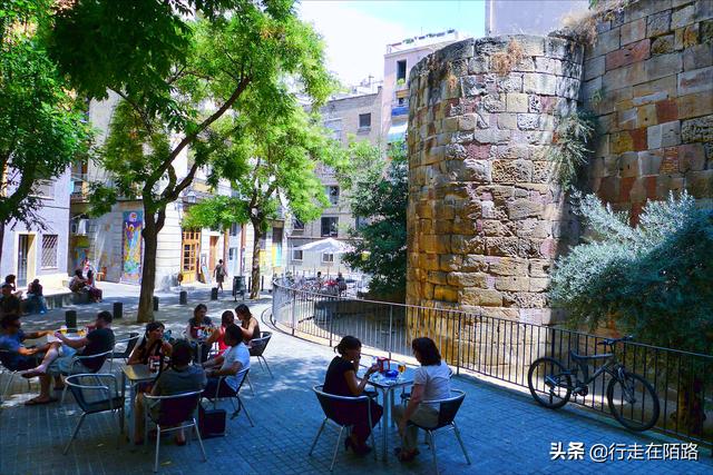 最智慧城市：160年前的城建規(guī)劃，不禁摩不限行也不會堵車