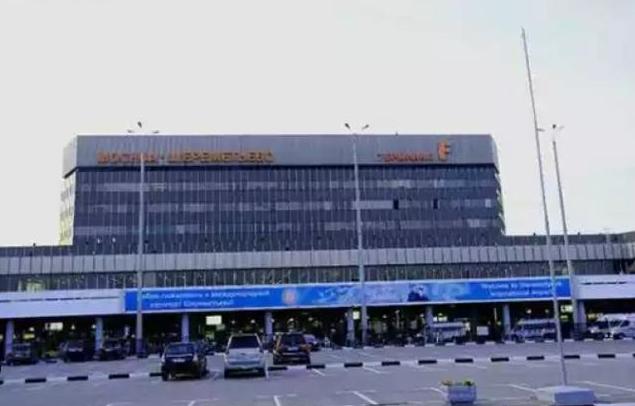 俄罗斯对美国出手，大批美国企业面临倒闭，损