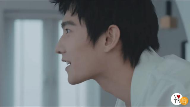 杨洋杨紫七夕限定广告片！杨紫衣服太丑，不妨碍偶像片氛围