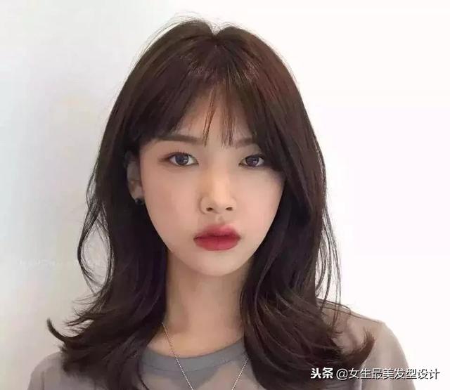 用直板夹怎样烫出鱼尾烫发型?
