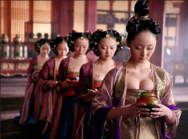 王朝灭亡后，漂亮的宫女为何无一人敢娶？百姓回答的原因太现实