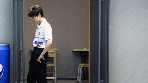 霸道总裁胡宇桐把话说开！但，再低的分数也无