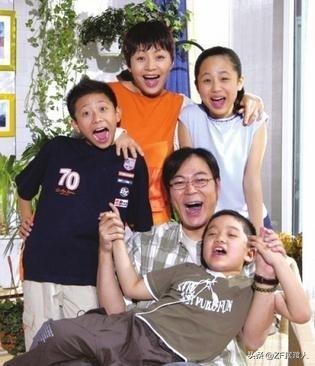 同样是《家有儿女》小雪，杨紫已经成为一线小花旦，她却混成这样