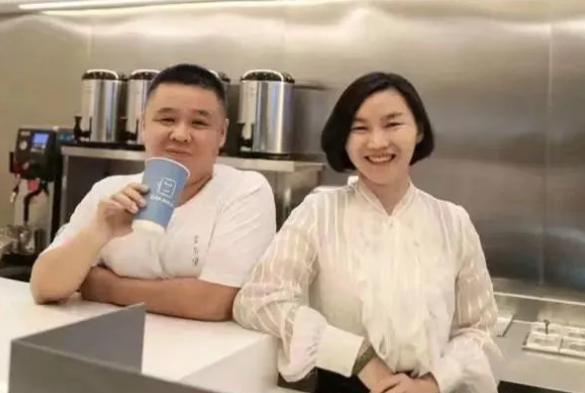 沈腾爸爸长得也太白马王子了吧？陈冠希爸爸同性男友个个颜值逆天