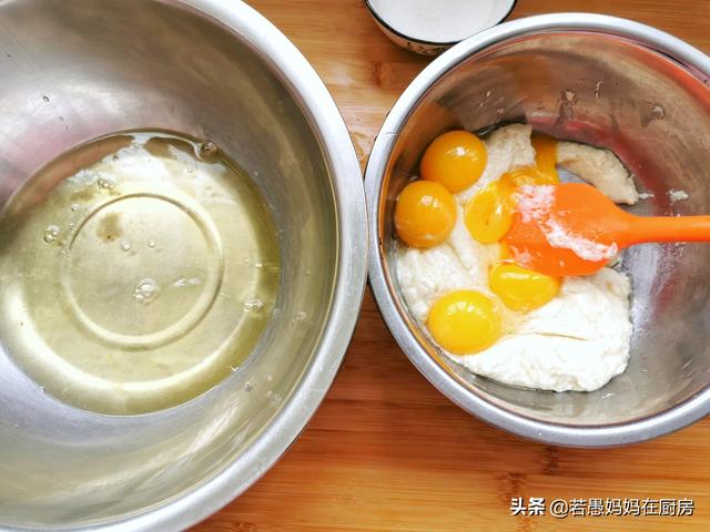 电饭锅蒸蛋糕一做就废，问题出现在这里！掌握这几点，一次就成功