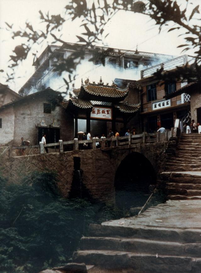 简读秭归：前世归姓“夔子国”，今生屈祠当“移民”