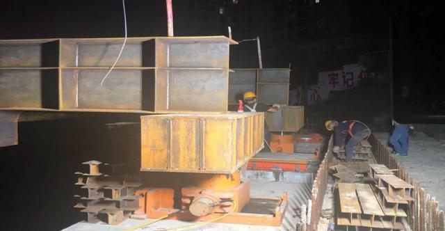 人春钢构承建的马王庙金钟河桥工程——实现贵阳市“两个第一”