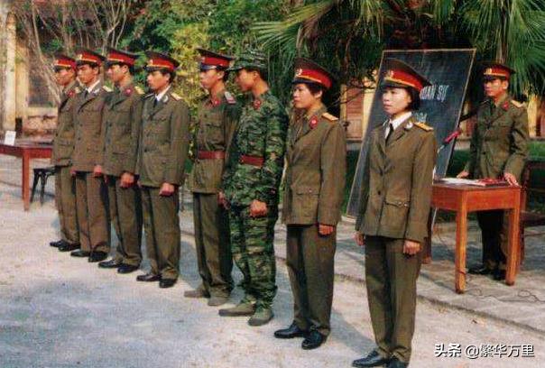 Խ�Ͼ��Ӹ�����4������������ҡ�ڣ�Ϊ�����й��ǳ����ƣ�