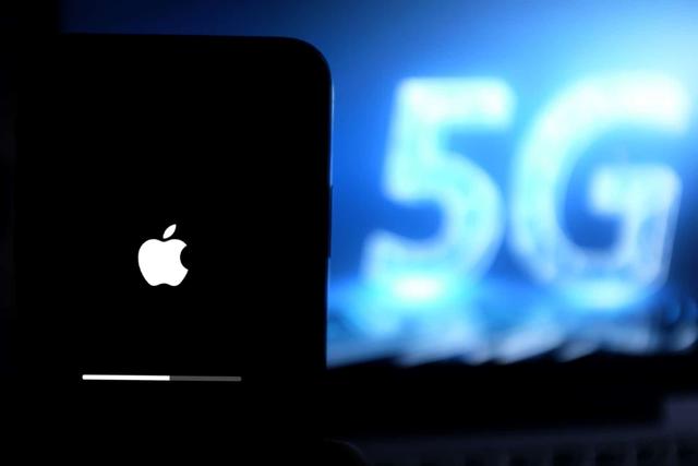 iPhone12高通基带回归标配5G，120Hz高刷屏幕，减配有线耳机？