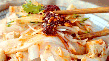 一碗涼皮的營養真相：你吃進去的大概只有熱量了……