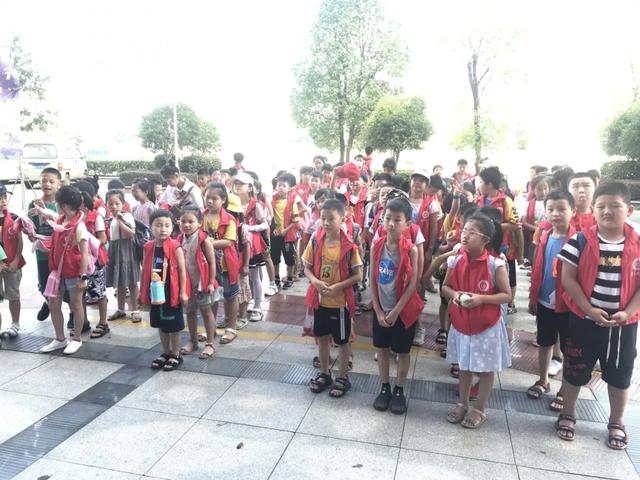 共同聚焦南昌华南城系列活动2020南昌市首届航天科普展火热进行时