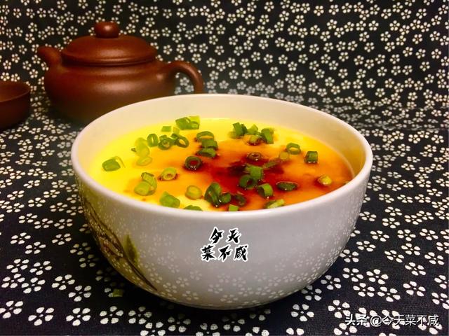 一颗鸡蛋放多少水，精确到克，记住5点，蒸出的水蛋才能鲜嫩爽滑