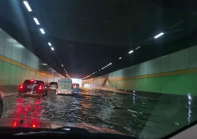 乘风破浪的昆明：买房也有“避水”时，你准备“小白船”了吗？