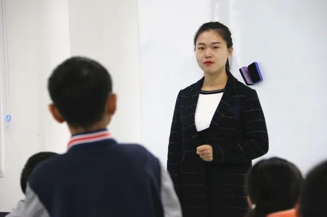 家长说 | 对比过国内外，探过北上广深，我为什么选择英迪？