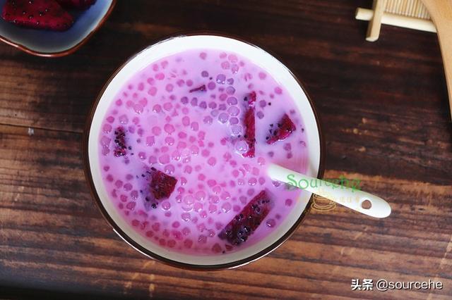 煮西米露时多加一步，5分钟就煮熟无白点，晶莹剔透，冰爽解渴