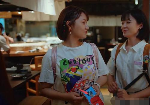 易烊千玺突现《二十不惑》，看到他扮演的“角