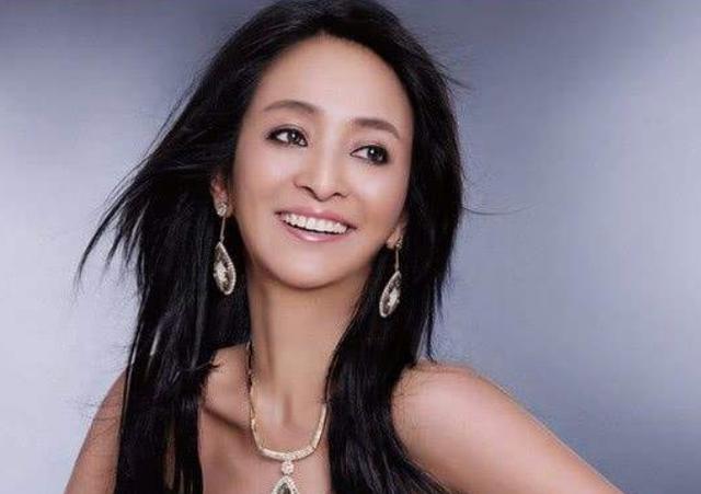 3婚3离，全嫁外国人，钟爱老外的李勤勤如今“沦