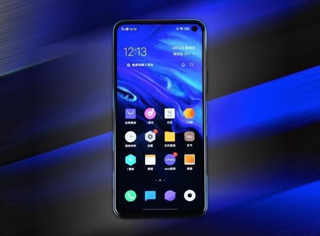 价格相差100元的iQOO3和iQOO NEO3全面评测，哪款更值