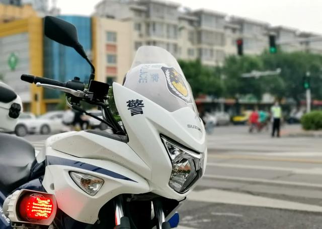 ����һ��ح���ݹ���ȫ���ϸ�ִ�� Ϊ���������ܶ���