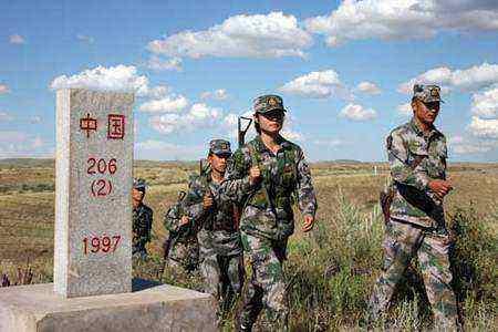 犯人逃亡时，如果越过国界线不到1米，可以远距